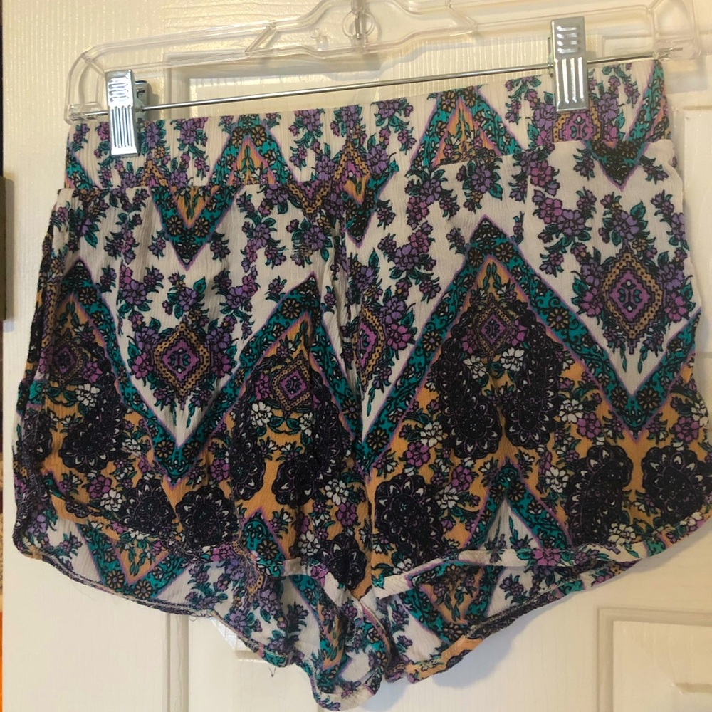 Multicolor lightweight shorts